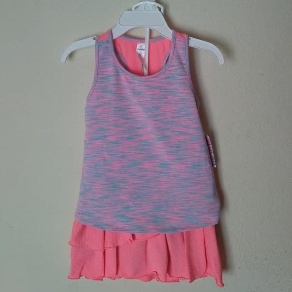 Girl's activewear set